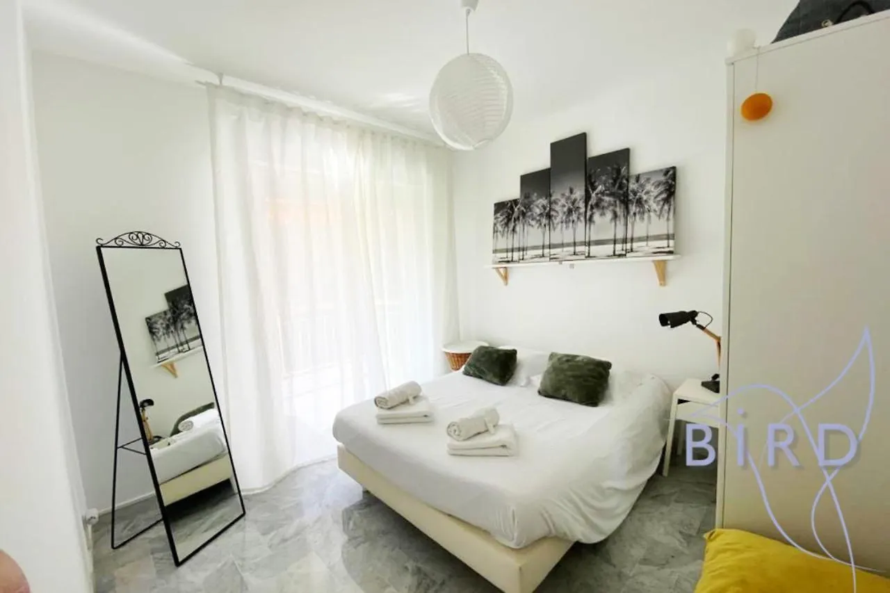 Bright Flat Near To The Beach & Harbor 圣罗兰度瓦 0*,